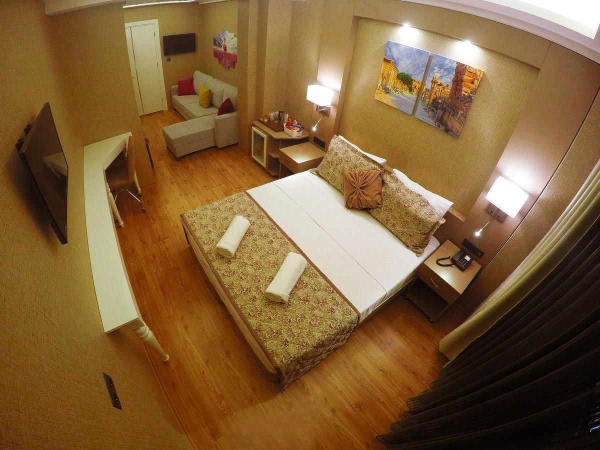 Hotel Iz Ізмір Екстер'єр фото